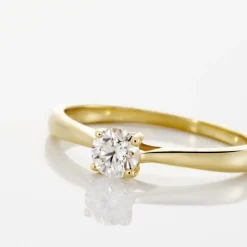 Histoire d'Or Bague Solitaire Aphrodite Or Jaune Diamant