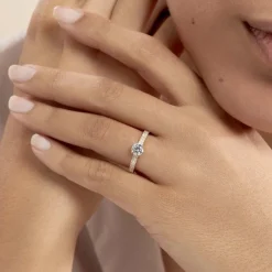 Bague Solitaire Dayna De Zirconium-Histoire d'Or Best