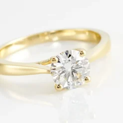 Bague Solitaire Fiona Or Jaune Diamant Synthetique-Histoire d'Or Online