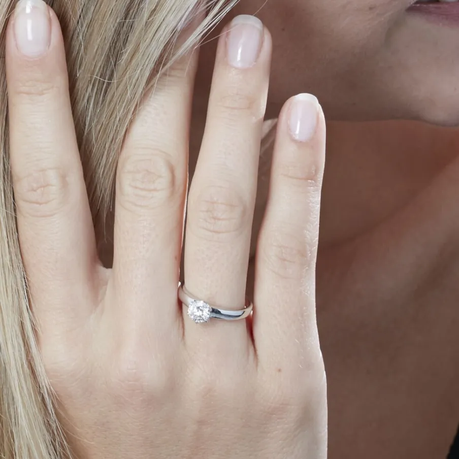 Histoire d'Or Bague Solitaire Natalia Or Blanc Diamant Synthetique