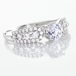 Bague Solitaire Sarah Or Blanc Oxyde De Zirconium-Histoire d'Or Sale