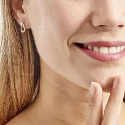 Histoire d'Or Boucles D'oreilles Puces Chrystalise Or Jaune Diamant