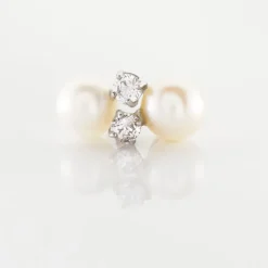 Histoire d'Or Boucles D'oreilles Puces Eolande Or Blanc Perle De Culture Et Oxyde