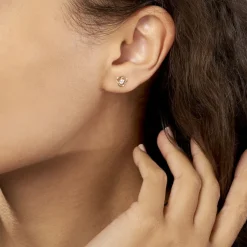 Boucles D'oreilles Puces Eleanor Fleur Or Jaune Oxyde De Zirconium-Histoire d'Or Clearance