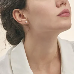 Histoire d'Or Boucles D'oreilles Puces Magnolia Or Blanc Diamant