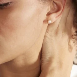 Histoire d'Or Boucles D'oreilles Puces Siera Or Jaune Perle De Culture