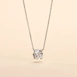 Histoire d'Or Collier Collection Aphrodite Or Blanc Diamant Synthetique