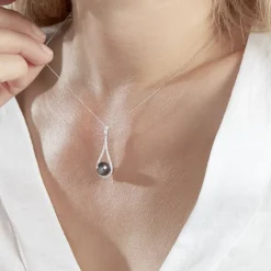 Histoire d'Or Collier Gillet Or Blanc Perle De Tahiti Oxyde Zirconium