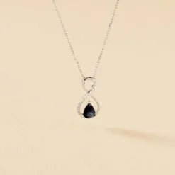 Histoire d'Or Collier Odessa Or Blanc Saphir Diamant