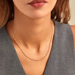 Histoire d'Or Collier Cameo