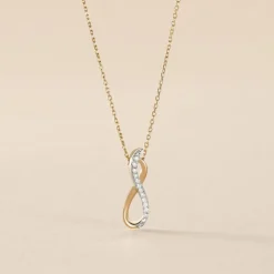 Histoire d'Or Collier Osanna s