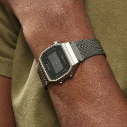 CASIO COLLECTION Montre Vintage Noir