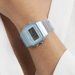 CASIO COLLECTION Montre Vintage Edgy Bleu