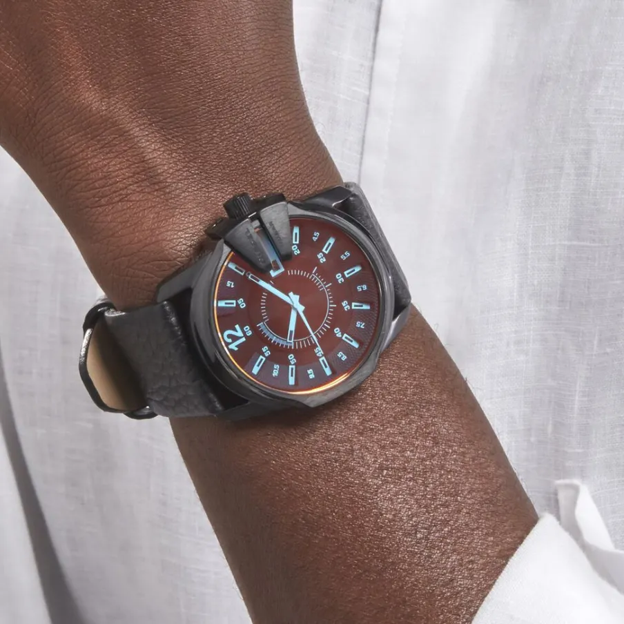 DIESEL Montre Master Chief 2 Tons