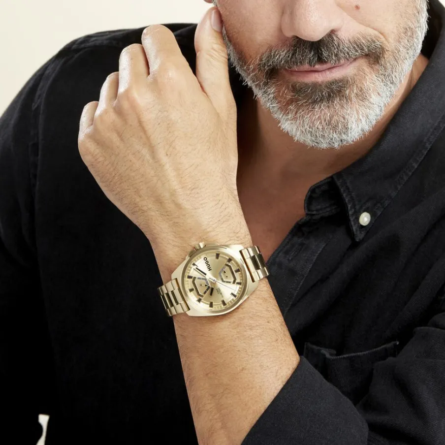HUGO Montre Expose Doré
