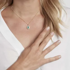 Histoire d'Or Pendentif Diamants